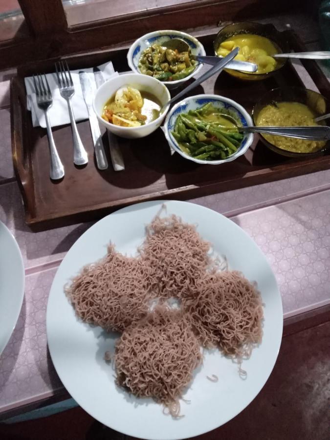 Vibushan Guest House 닐라벨리 외부 사진