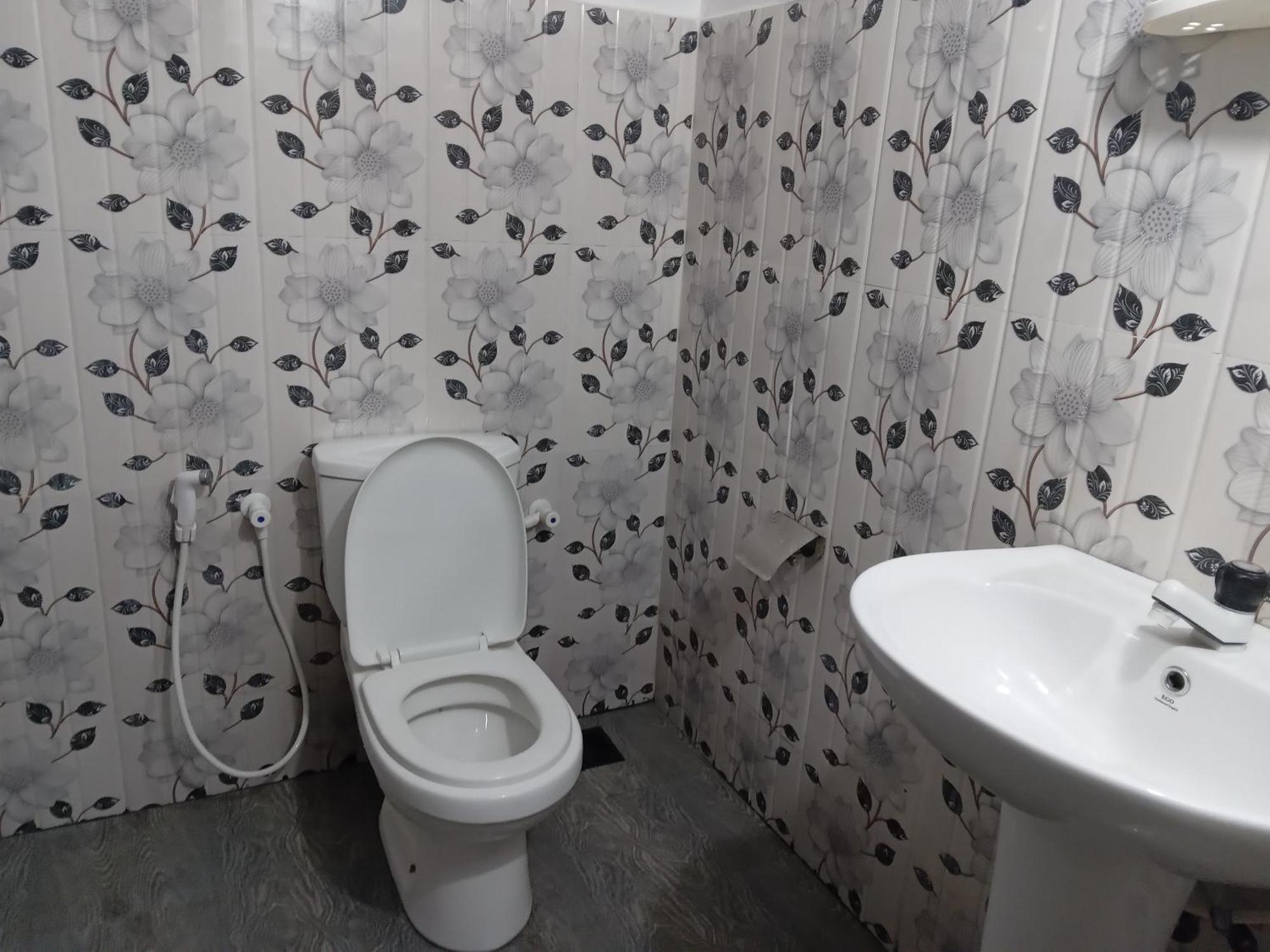 Vibushan Guest House 닐라벨리 외부 사진