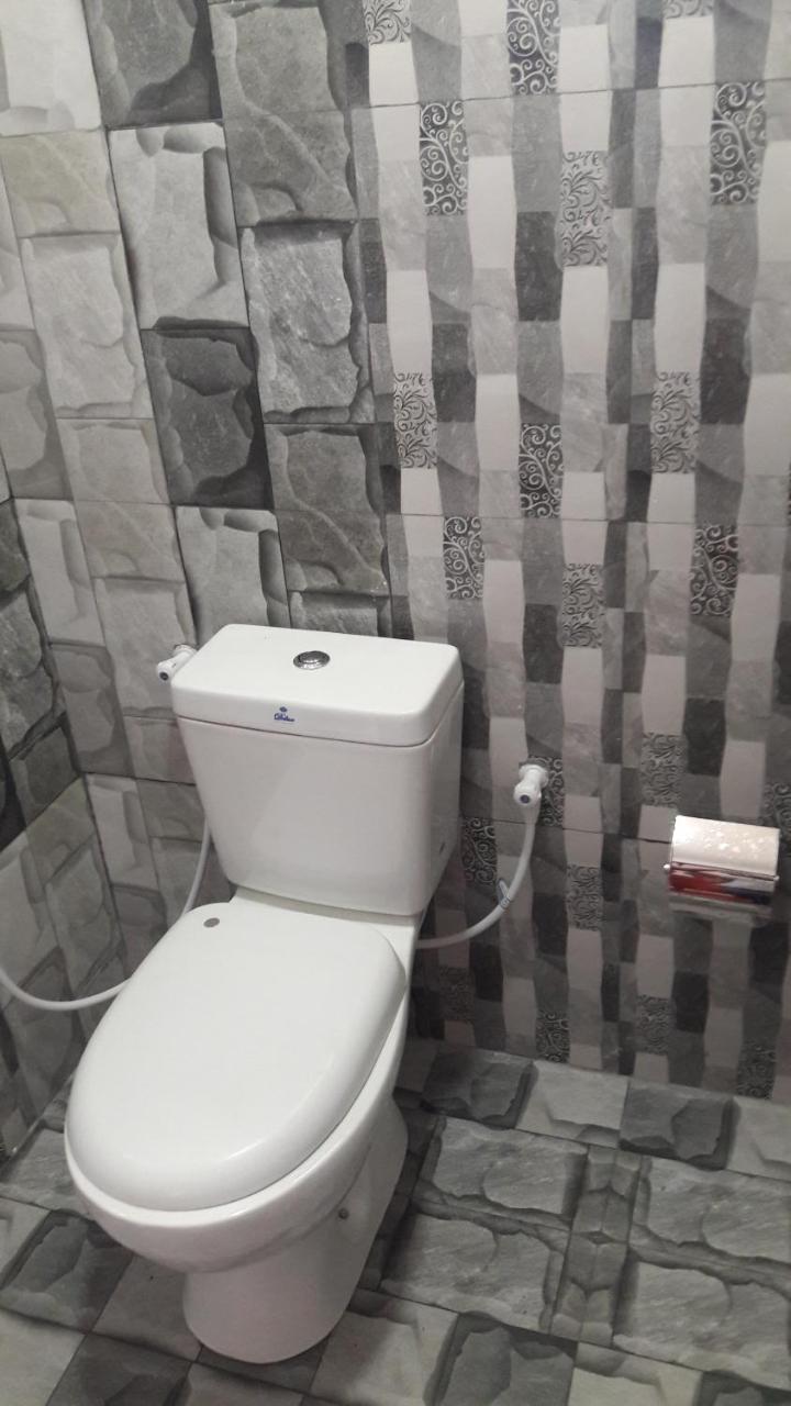 Vibushan Guest House 닐라벨리 외부 사진